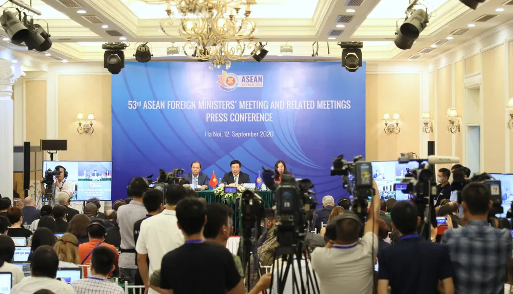 An ninh, an toàn, tự do hàng hải, hàng không trên khu vực Biển Đông là lợi ích chung của các nước ảnh 1