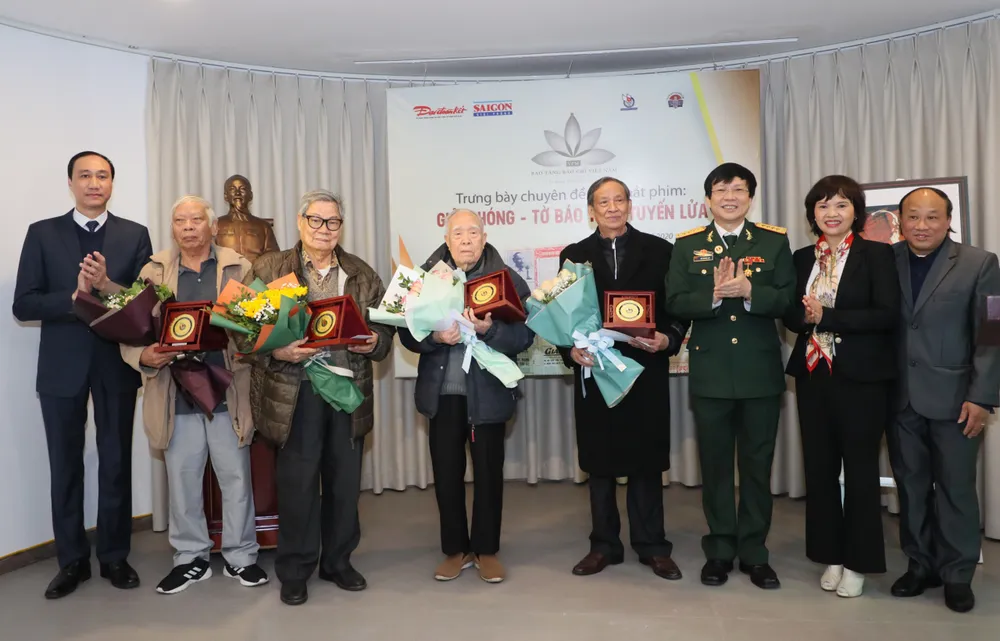 Tự hào với những ký ức về “Giải phóng - tờ báo trên tuyến lửa“ ảnh 1