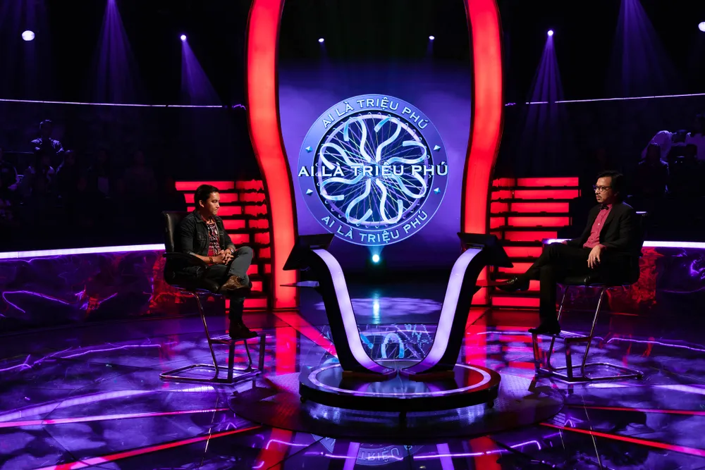 “Giáo sư” Cù Trọng Xoay làm gì ở chương trình Ai là triệu phú? ảnh 1