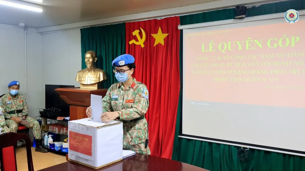 Cán bộ, nhân viên Bệnh viện dã chiến ở Nam Sudan quyên góp ủng hộ bệnh nhân Covid-19 ở TPHCM