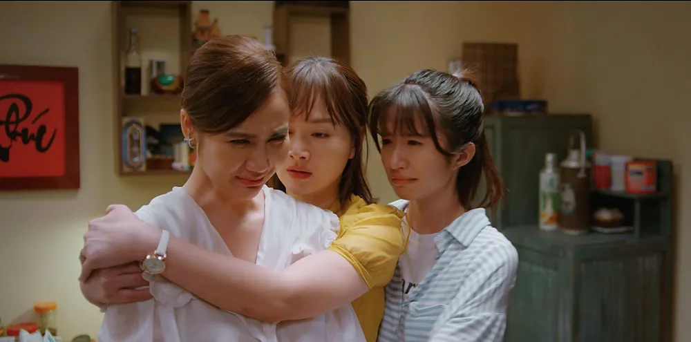 "Thương ngày nắng về" - lặng ngắm những câu chuyện về tình thân ảnh 3