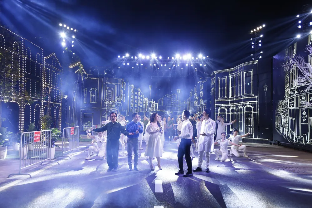 Vũ khúc ánh sáng-Countdown 2022, đón chào năm mới với những câu chuyện giàu cảm xúc ảnh 1