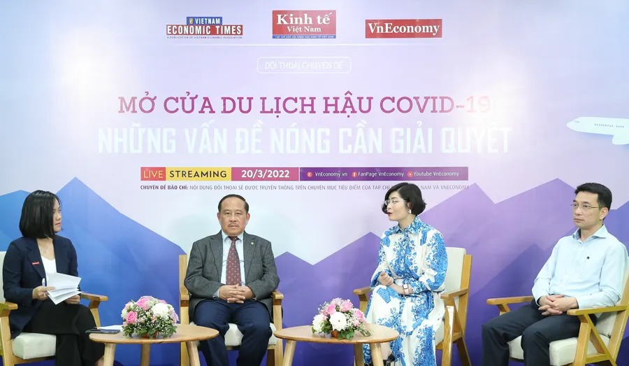 Quang cảnh buổi tọa đàm  