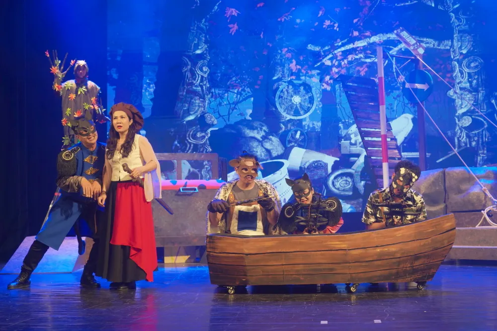 Sân khấu Nhà hát Tuổi trẻ dành giờ vàng cho thiếu nhi ảnh 3