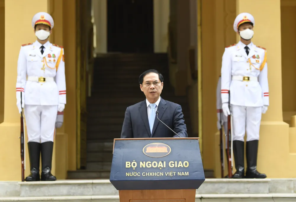 Lễ thượng cờ kỷ niệm 55 năm Ngày thành lập ASEAN ảnh 2