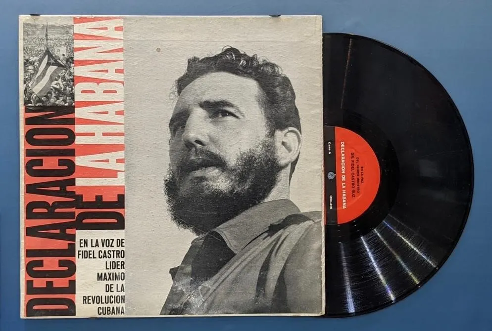 Nhớ Bác qua những kỷ vật giản dị của Người ảnh 3