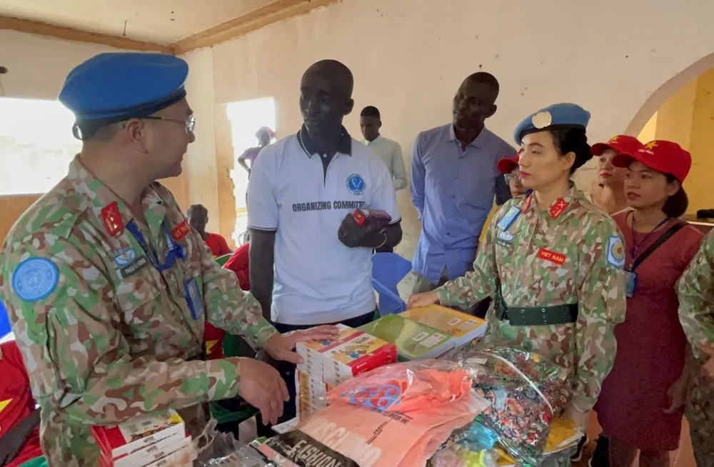 Bệnh viện dã chiến cấp 2.4 ở Nam Sudan tiếp sức trẻ em tới trường  ảnh 2