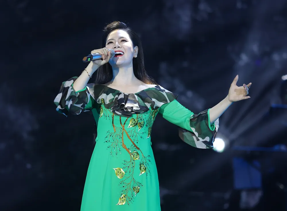 “Tự tình quê hương” dấu ấn mới trong sự nghiệp của Lương Nguyệt Anh  ảnh 2