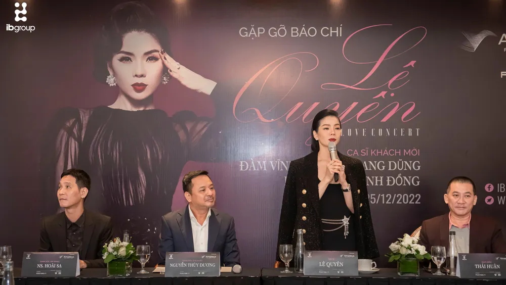 Đây sẽ là bữa tiệc âm nhạc lung linh đậm màu sắc Lệ Quyên mà mọi người không đoán trước được”- Lệ Quyên hào hứng khoe