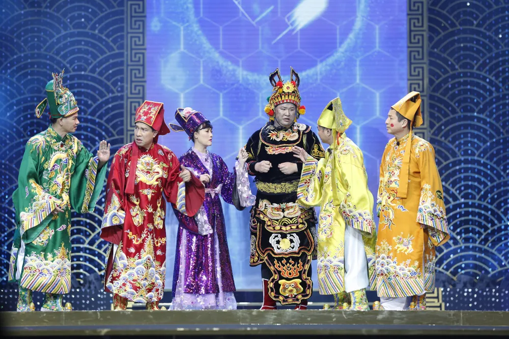 Chương trình năm nay có sự hội tụ đông đảo các gương mặt cũ, mới của Táo quân trong suốt 20 năm qua