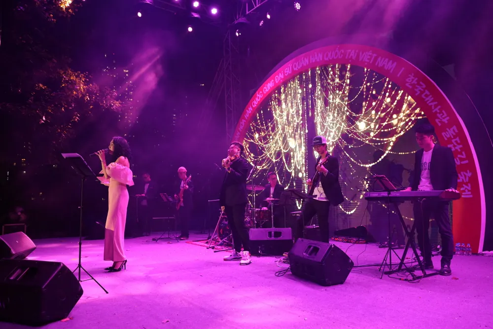 Nhiều hoạt động văn hóa nghệ thuật được tổ chức trong lễ hội con đường văn hoá Hàn Quốc 2023 Nhiều hoạt động văn hóa nghệ thuật được tổ chức trong lễ hội con đường văn hoá Hàn Quốc 2023