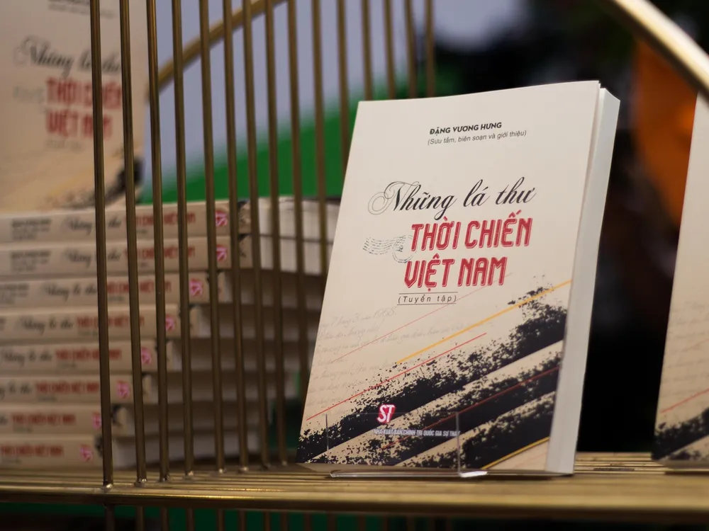 Mỗi trang viết góp phần lý giải những bí mật của lịch sử Mỗi trang viết góp phần lý giải những bí mật của lịch sử