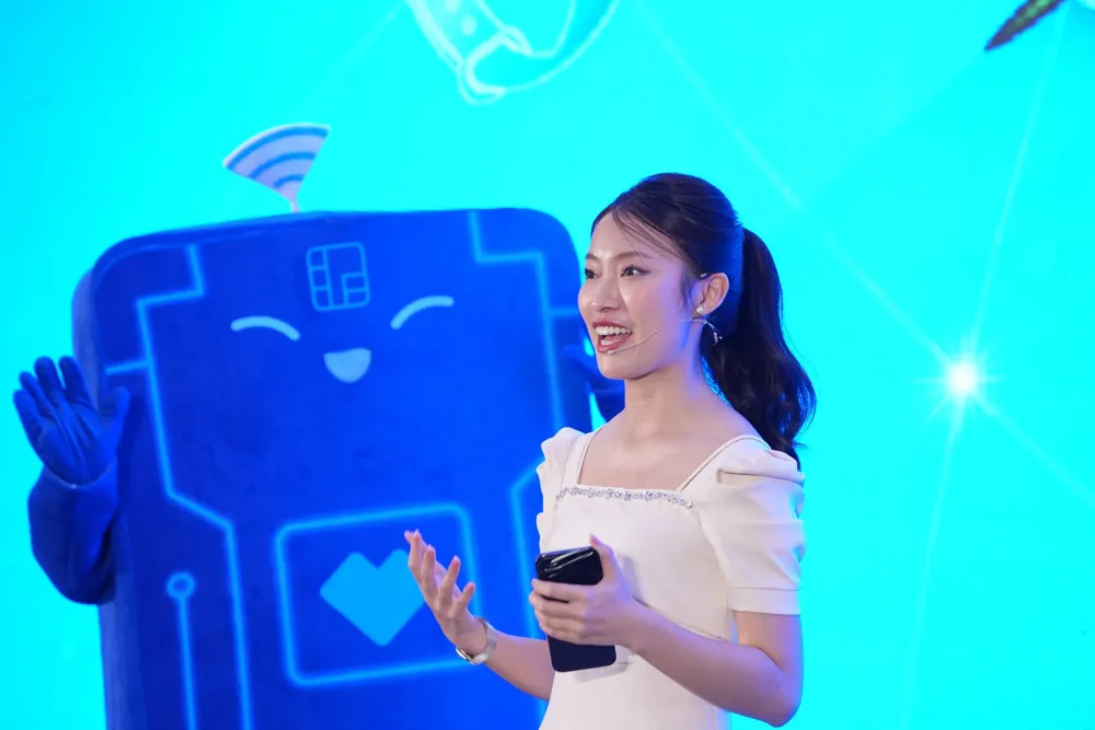 MC Khánh Vy - đại sứ Ngày Thẻ Việt Nam 2023