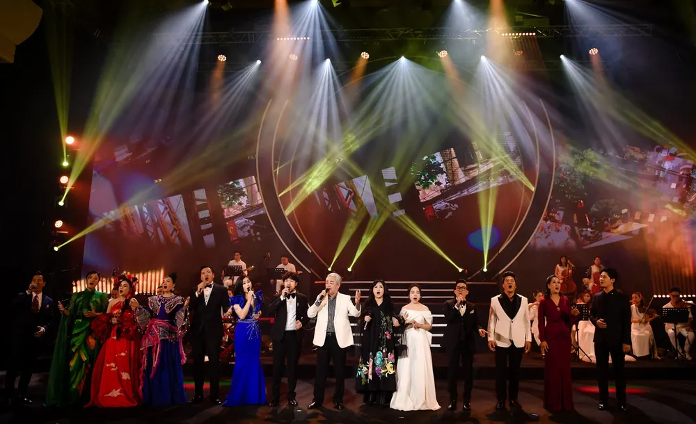 Chương trình là lời tri ân của những người thầy, cô Khoa Thanh nhạc muốn gửi gắm qua chương trình nhân dịp 20-11