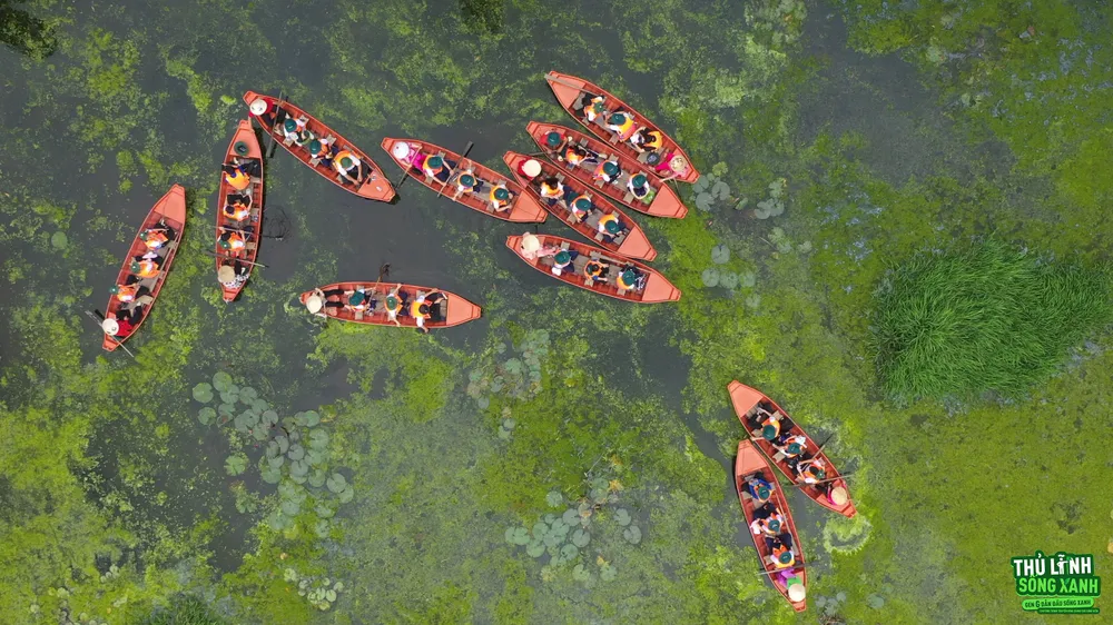 Bản sao của Thu linh song xanh.00_02_30_06.Still002.jpg