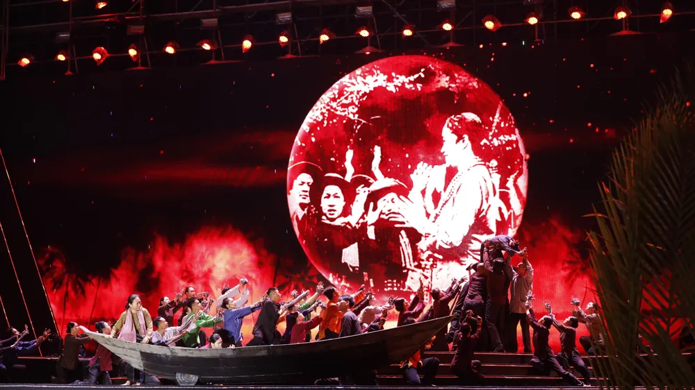 Tổng duyệt cầu truyền hình "Vang mãi khúc khải hoàn"