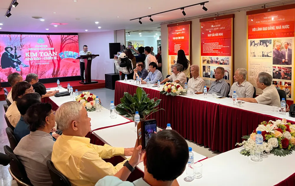 Ra mắt phim tài liệu "Kim Toàn - nhà báo, chiến sĩ"