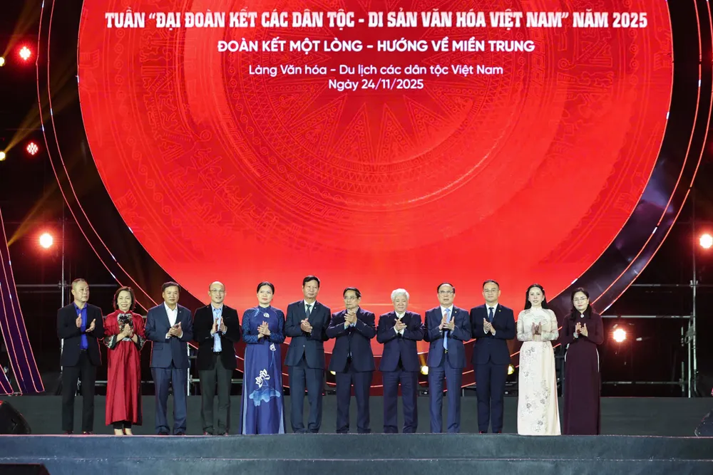 3716188626107729389 (2).jpg