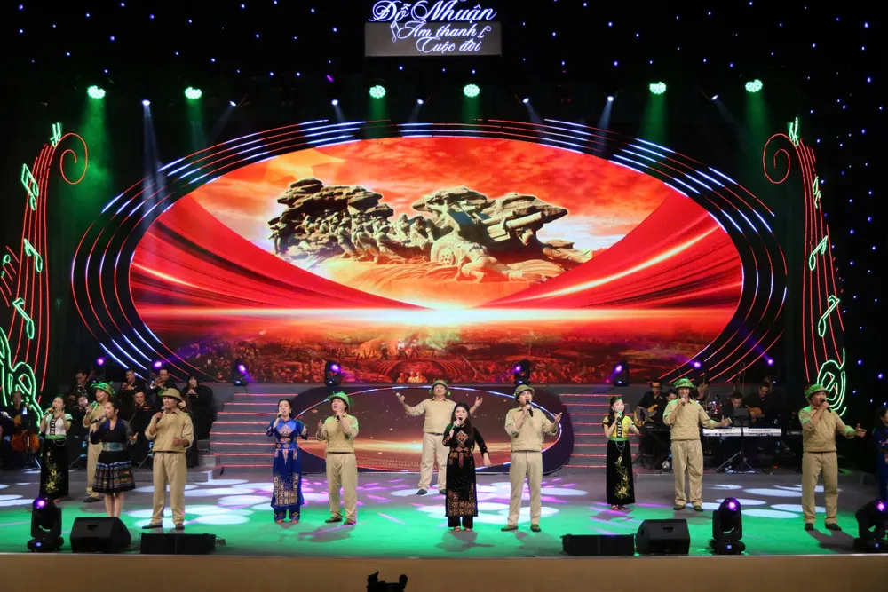 Sâu lắng đêm nhạc "Âm thanh cuộc đời" tri ân nhạc sĩ Đỗ Nhuận