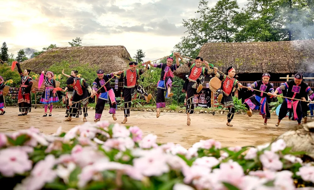 Đỉnh thiêng du ký 2.jpg