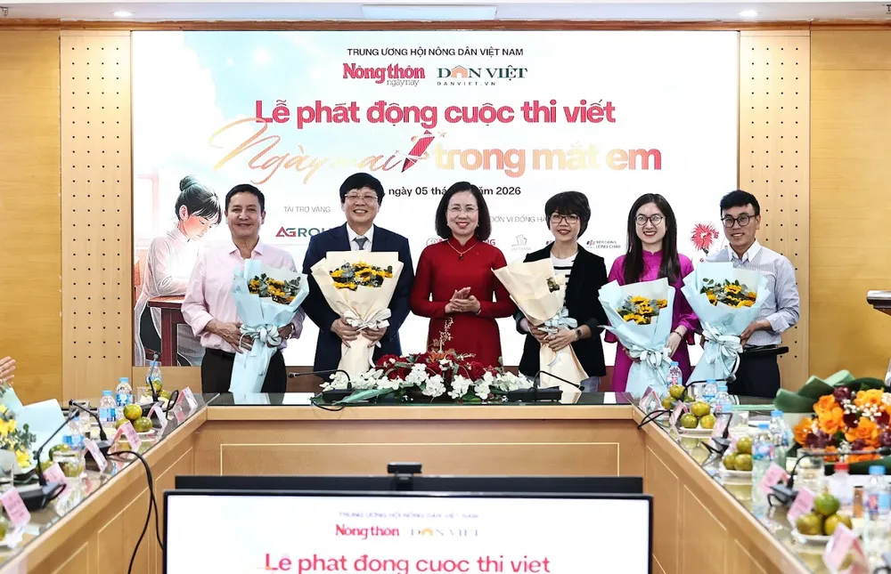 Ban giám khảo của cuộc thi