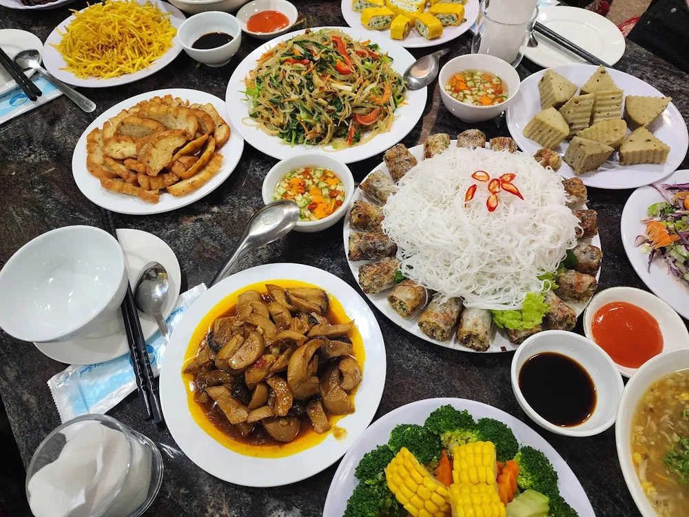 Phát động thi viết về bữa cơm gia đình