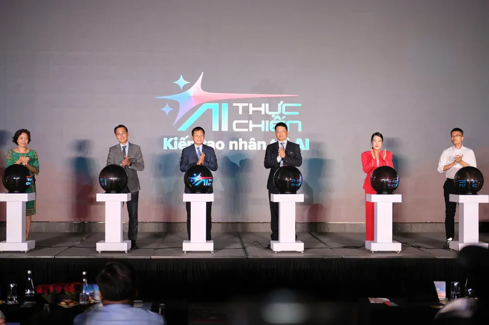 Khởi động cuộc thi tìm kiếm nhân tài AI. Ảnh: HÀ PHƯƠNG