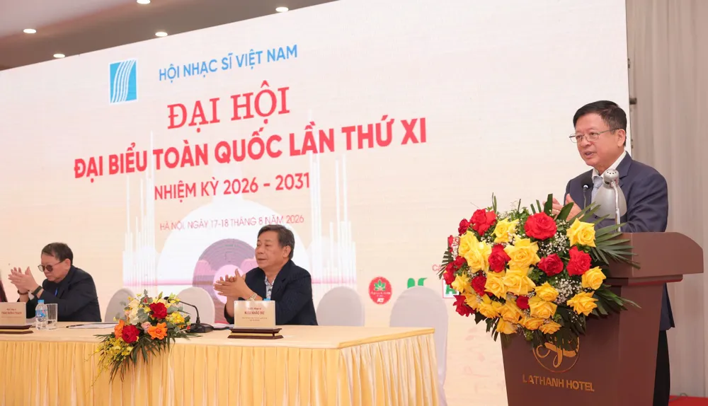 hoi nhac si.jpg