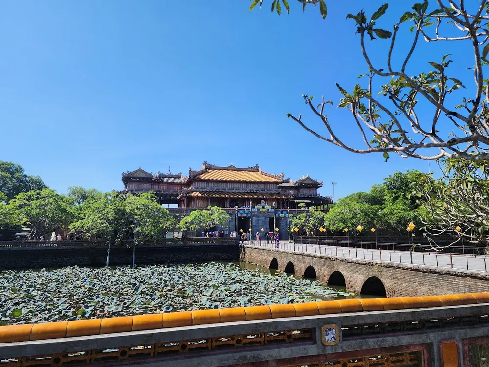 huế.jpg