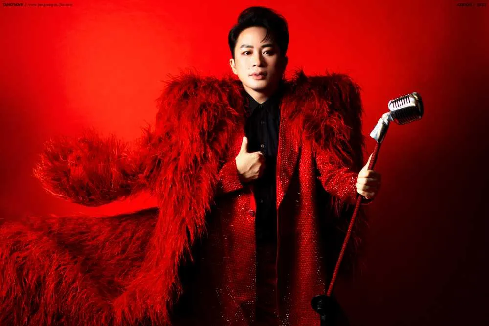 8.000 vé đợt đầu concert "Bay về phía mặt trời" của Tùng Dương hết sạch sau một giờ. Ảnh NVCC