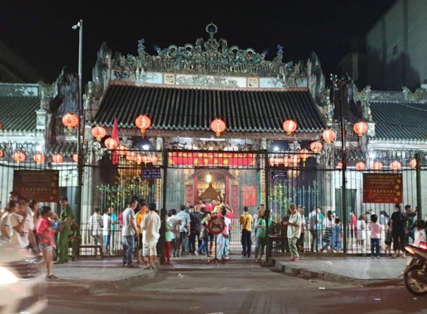 廣大善信往華人會館祈福迎春 ảnh 2