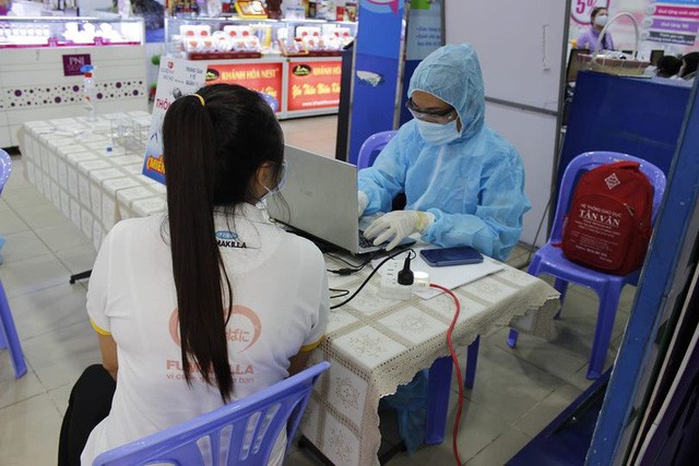 全國上午新增4271例新冠病例  