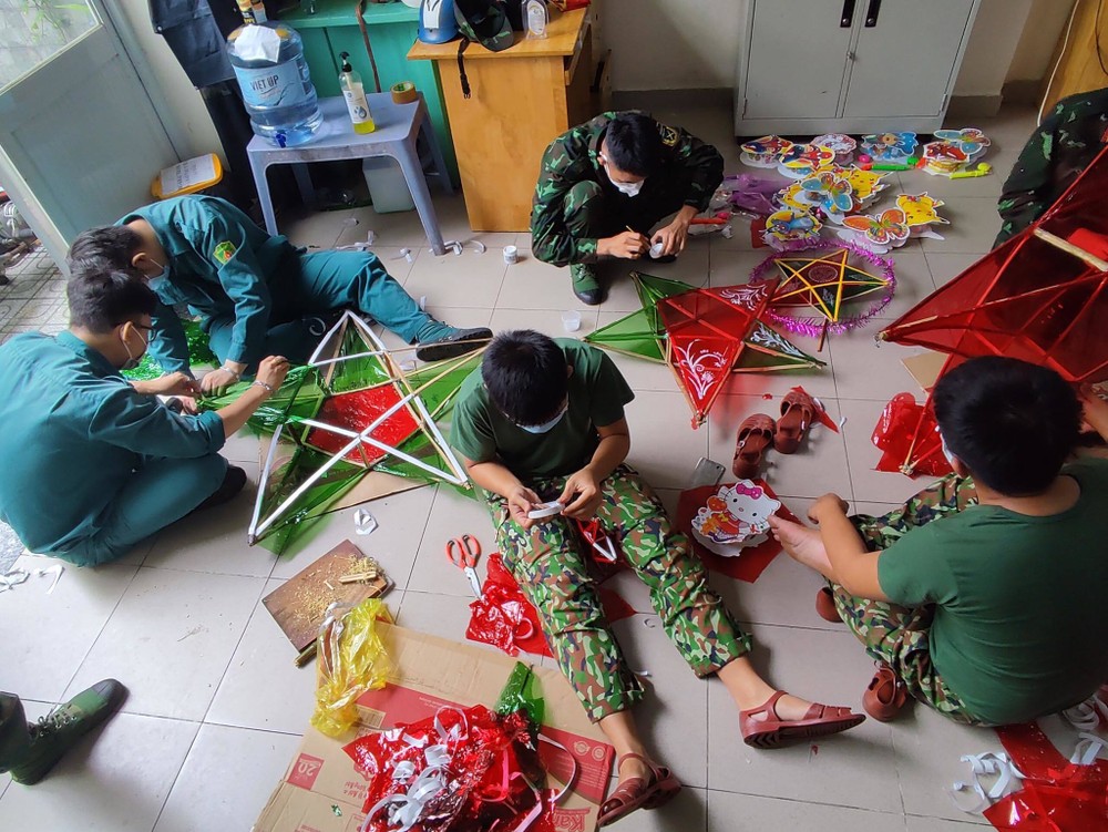 疫情中暖人心的中秋節 ảnh 3