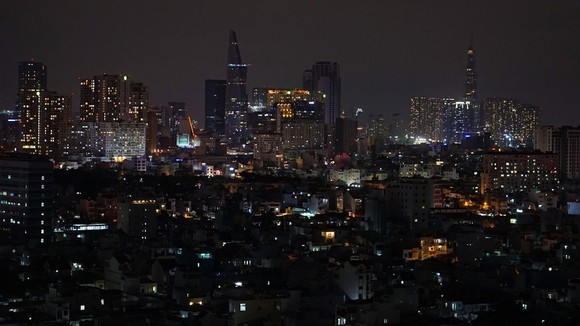 疫情逝世同胞與犧牲幹部戰士悼念儀式 ảnh 7