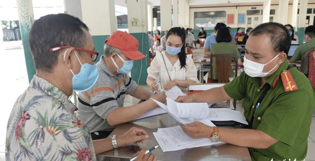 6月前可前往若干郡縣辦理公民身份證 