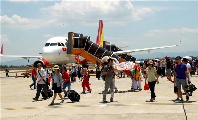 多個機場因颱風暫停營運