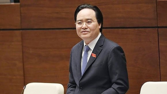 教育與培訓部原部長馮春迓。