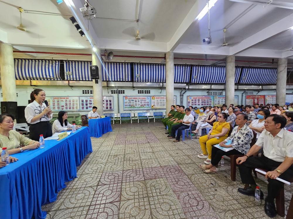 展开征询选民意见活动