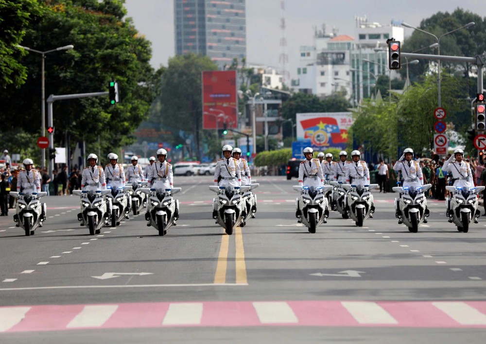 推崇越南人民公安活动举办