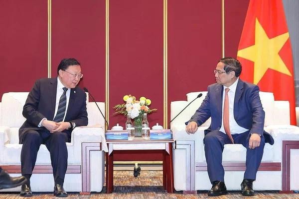 越南政府总理范明政会见中国交通建设集团有限公司（CCCC）董事长王彤宙。图自越通社