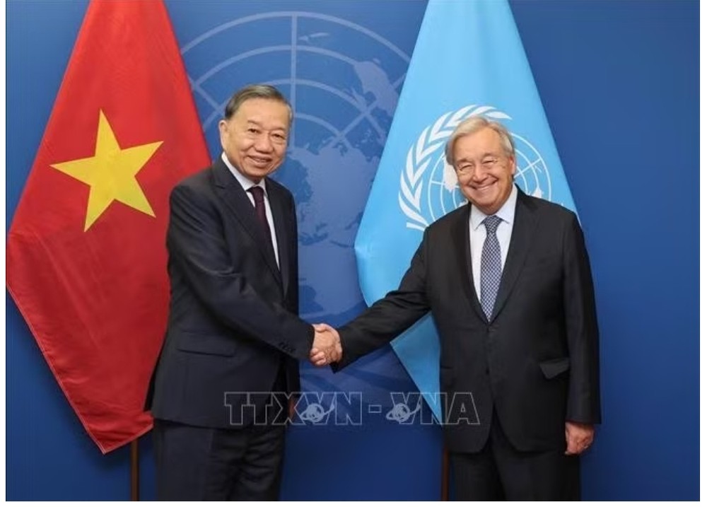 党中央总书记、国家主席苏林会见联合国秘书长