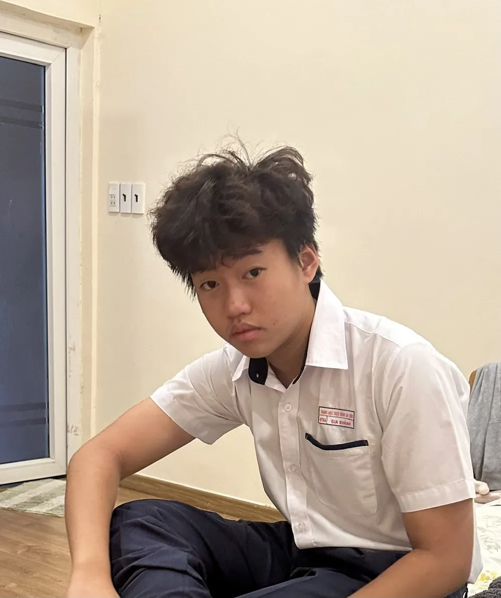 Học sinh Gia Khánh.jpg