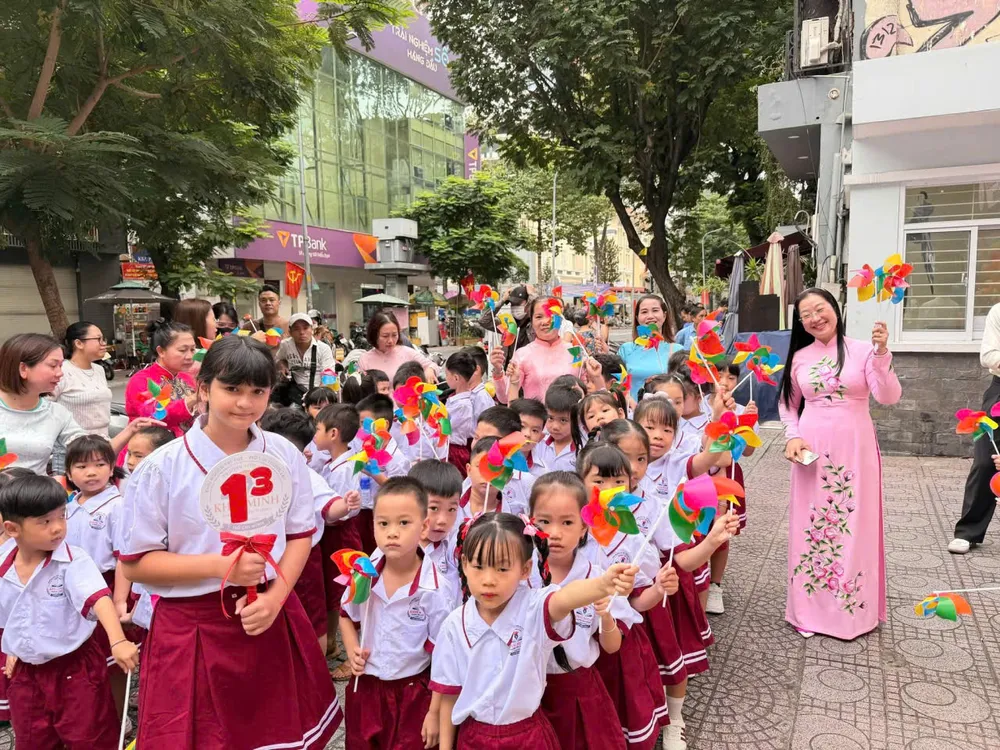 Trường Khai Minh 2.jpg
