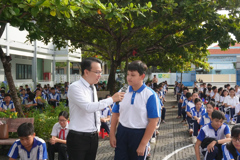 con dao 3.JPG