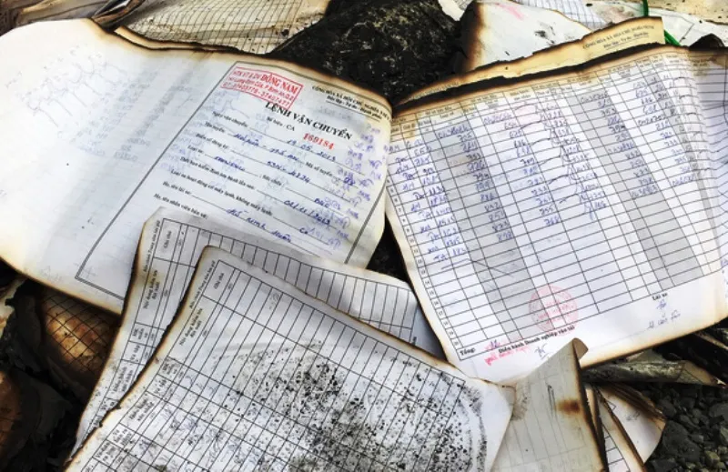 Công bố nguyên nhân vụ cháy hơn 40 tấn hồ sơ xe buýt ảnh 2