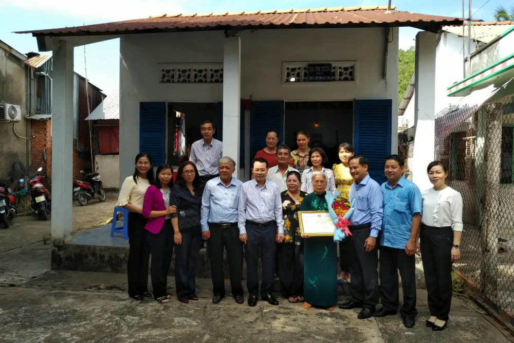 Thăm, chúc thọ người cao tuổi tiêu biểu ở Bình Chánh ảnh 1