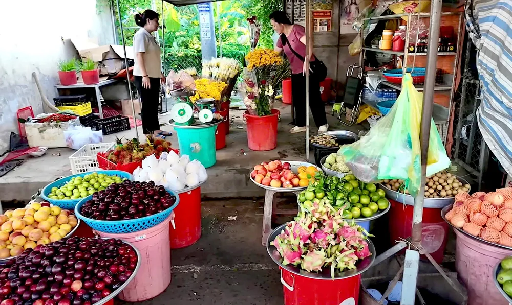 CHO BIEN GIOI - ANH 1.jpeg