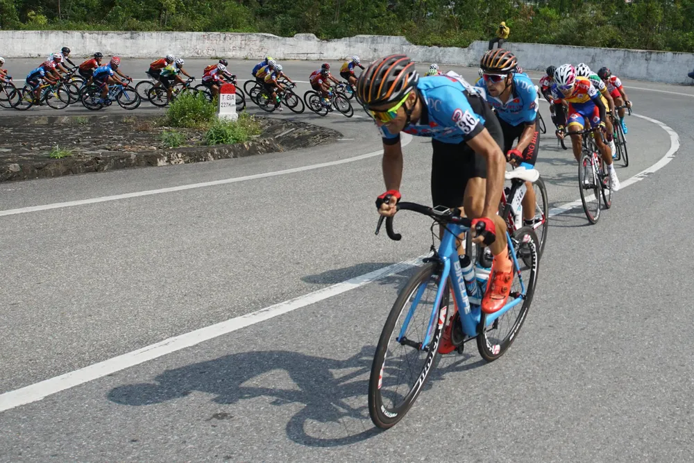 Nguyễn Thành Tâm mất trắng do sự cố lộn đường ở Cúp Truyền hình TPHCM 2018 ảnh 2