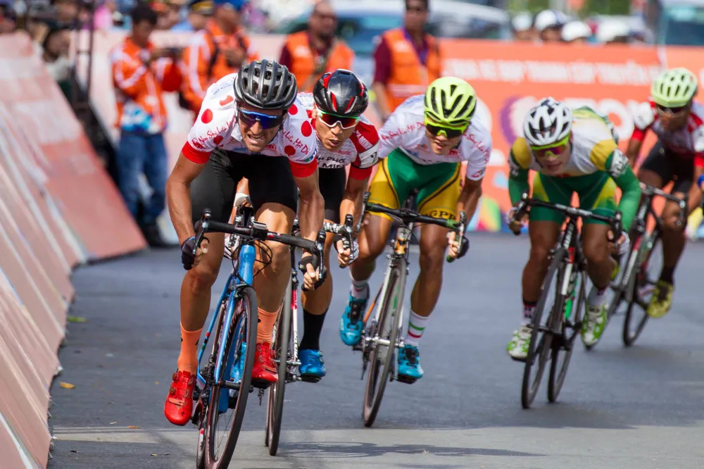 Loic luôn là VĐV mang đến sự hấp dẫn cho cuộc đua. Ảnh: Hoàng Hùng