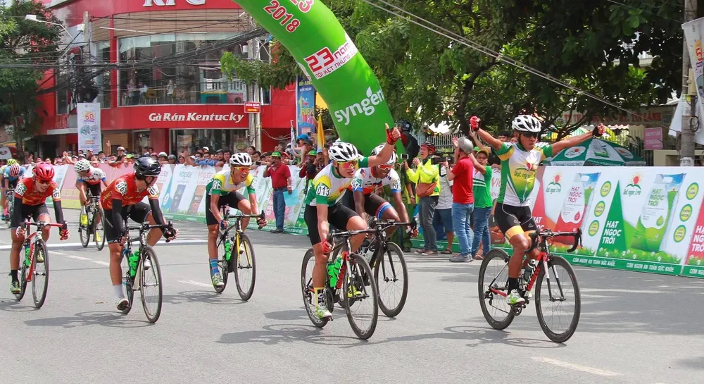 Domesco Đồng Tháp thắng lớn ảnh 1